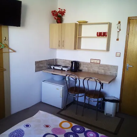 Homestay Privat Alfa *